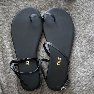 TKEES Midnight Black Sandals